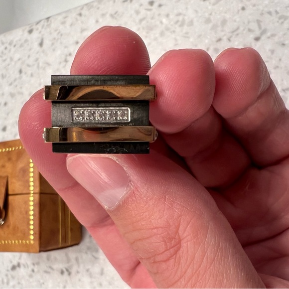 MICHAEL HILL ROSE GOLD SWAROVSKI CRYSTAL CUFF LINKS - Picture 4 of 10